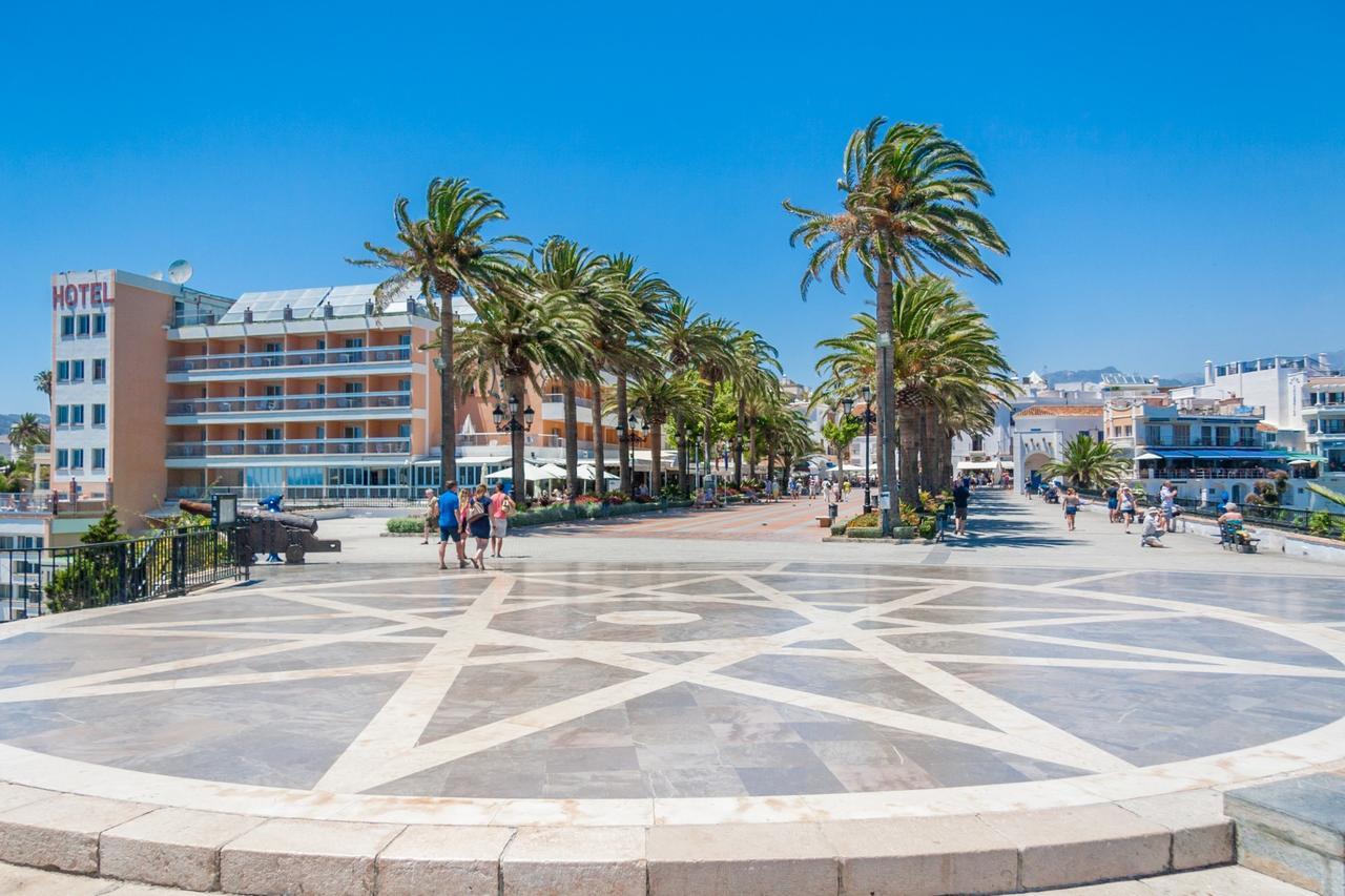 Balcon Europa Nerja Leilighet Eksteriør bilde